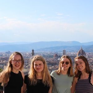 Meet your Posher, Hannah